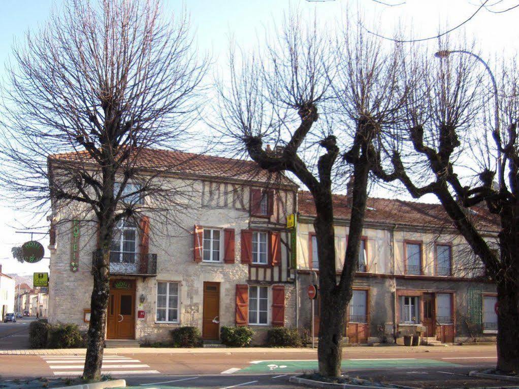 Logis Le Saint Nicolas Bar-sur-Aube Exterior photo